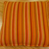 Dekorativní polštář s výplní - oranžové pruhy, 45 x 45 cm